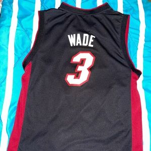 Miami Heat youth Large jersey (Wade #3)